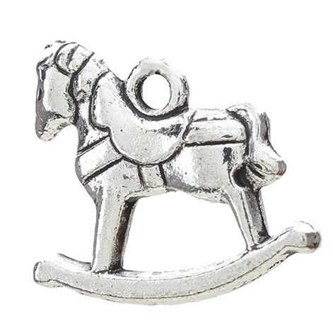 Hintaló charm 02.