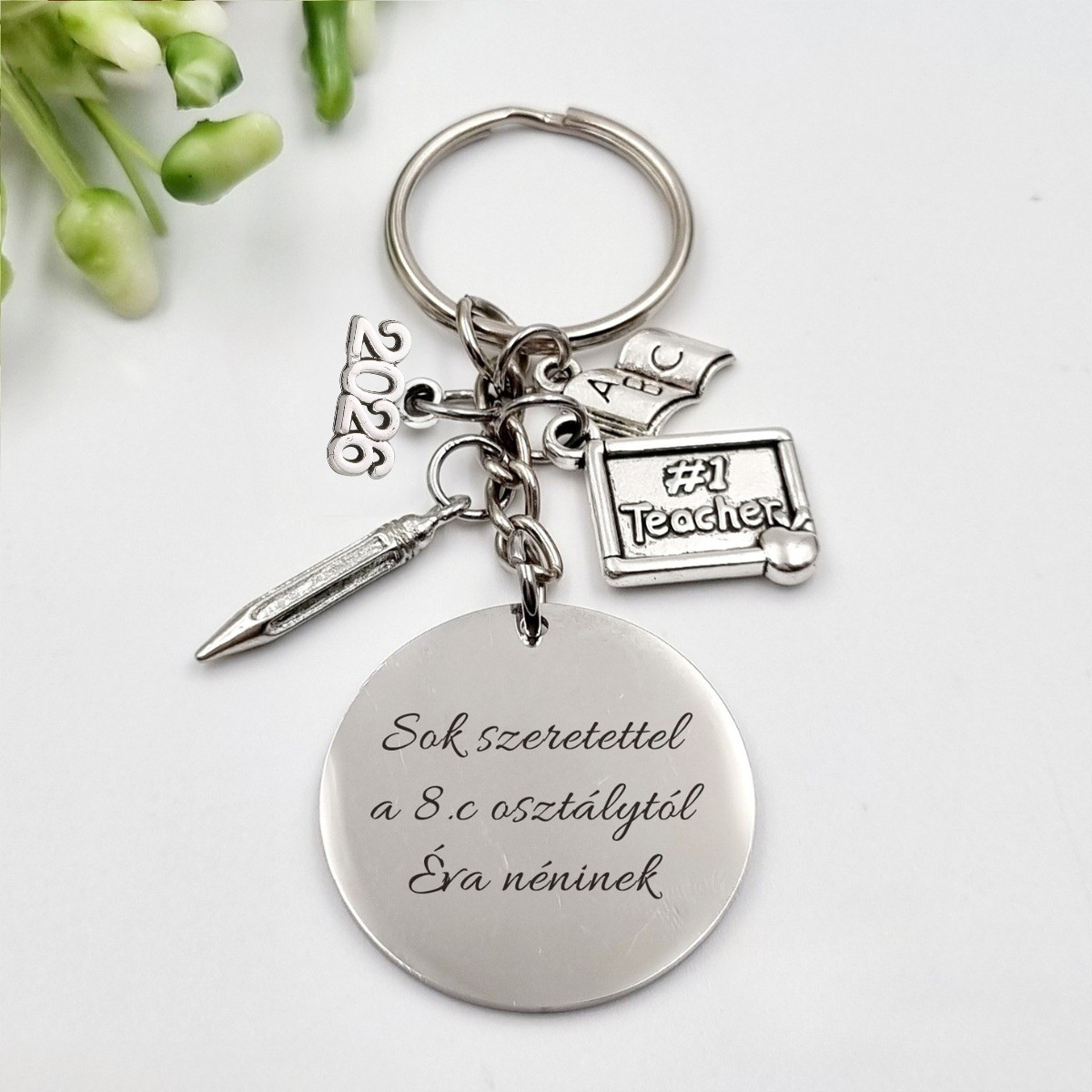 Gravírozott ballagási kulcstartó tanítóknak 6.