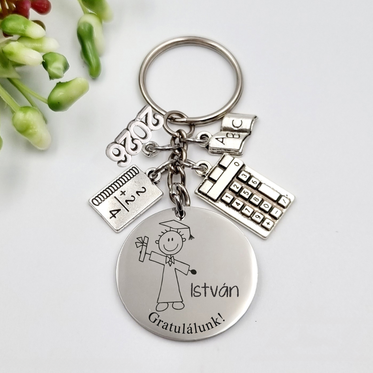 Gravírozott grafikás ballagási kulcstartó végzősöknek 7_67.