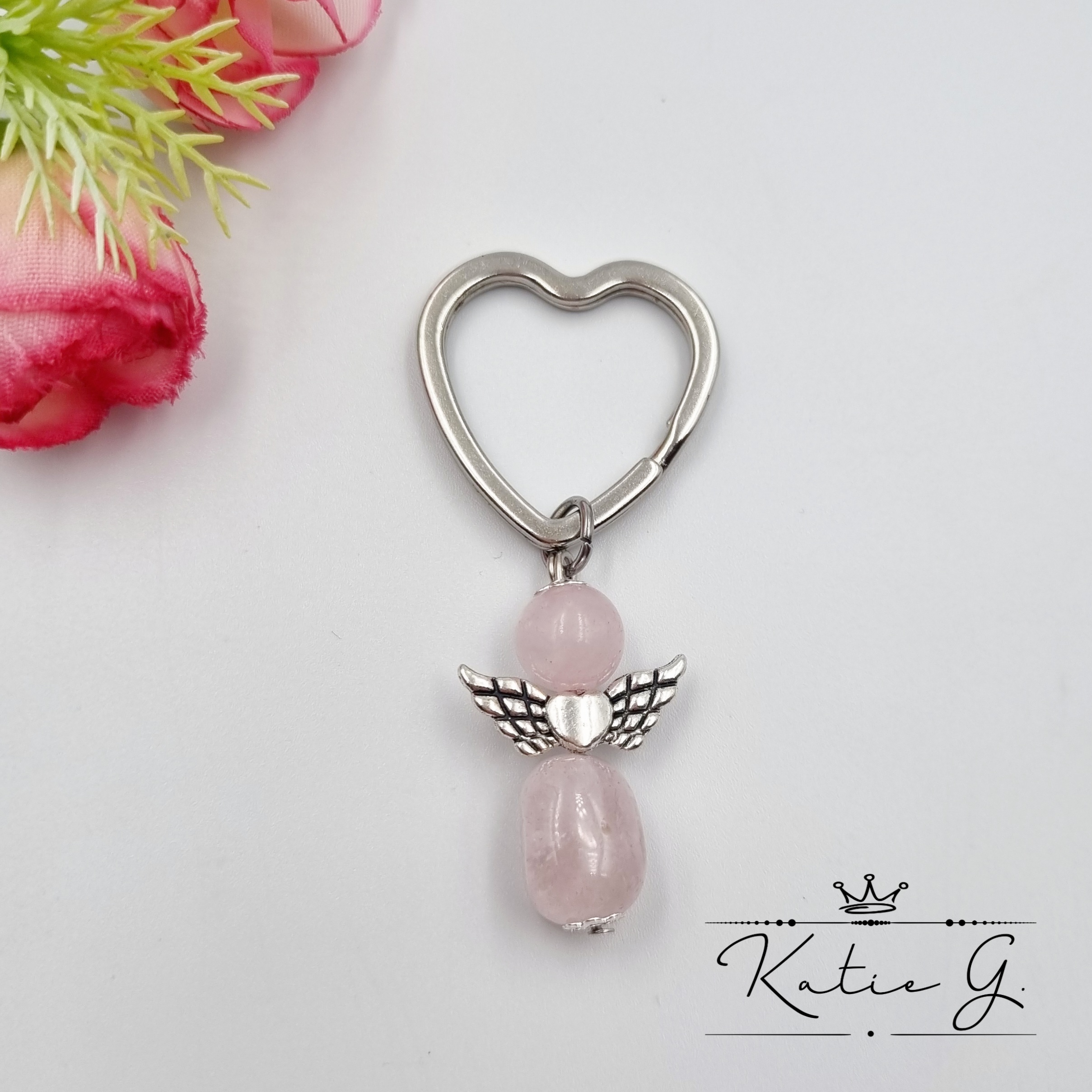 Rózsakvarc angyalkás szív alakú kulcstartó