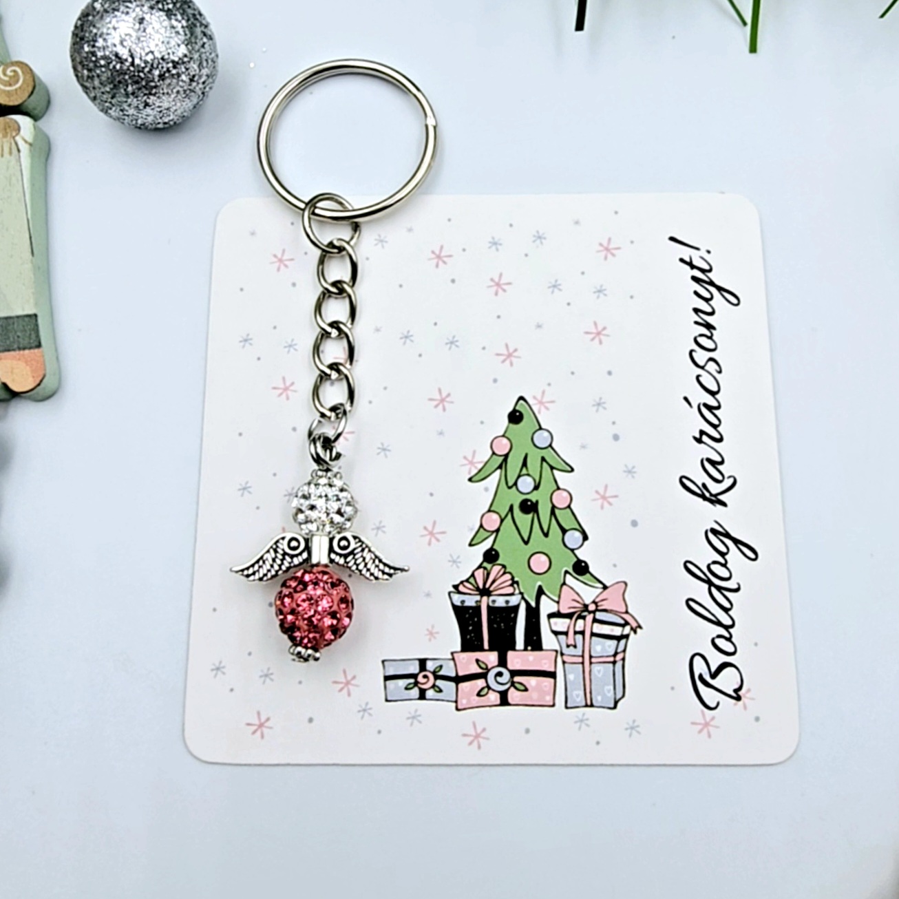 Rózsaszín-ezüst csillogó angyalka kulcstartó ajándékkártyával