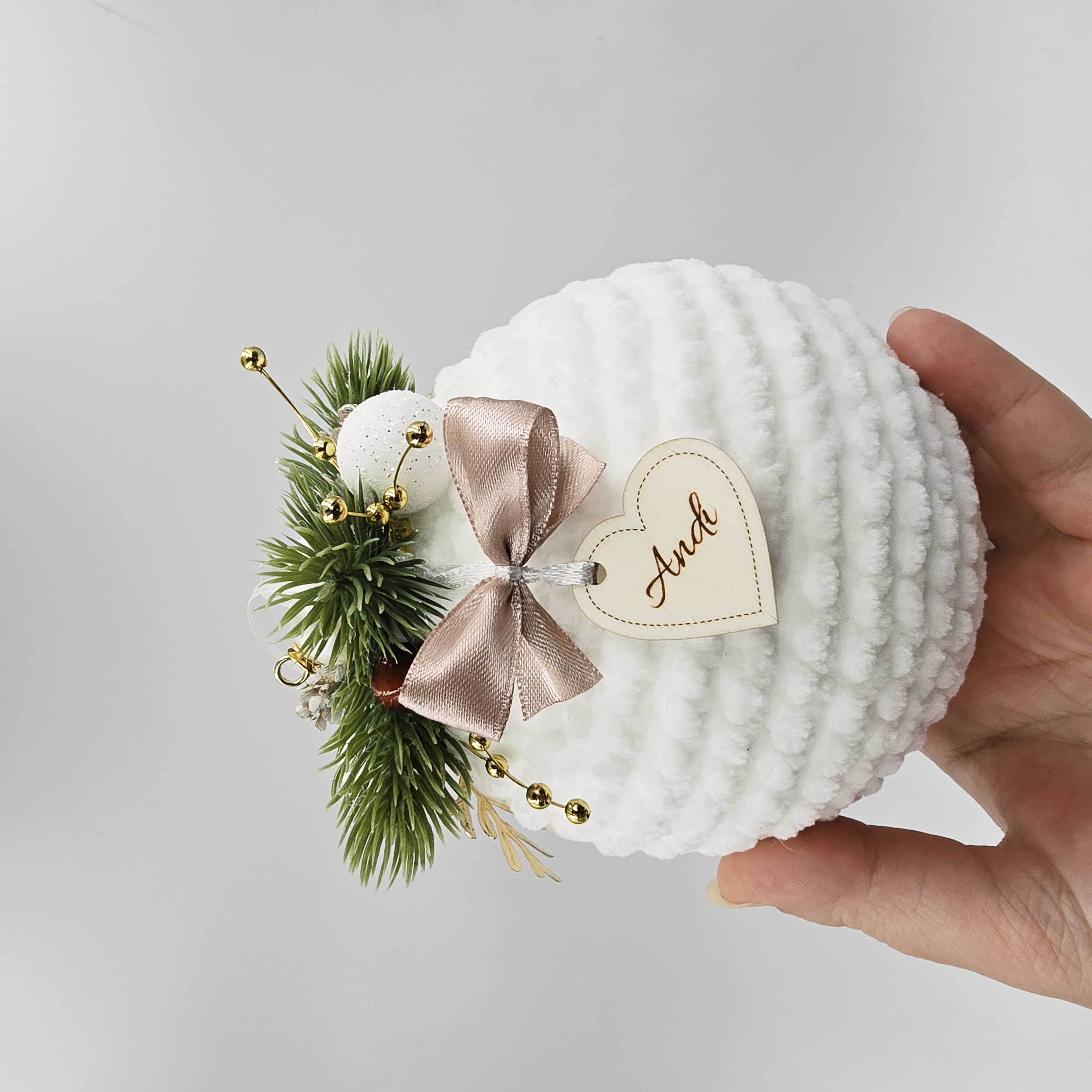 Kézműves karácsonyi gömb 13.